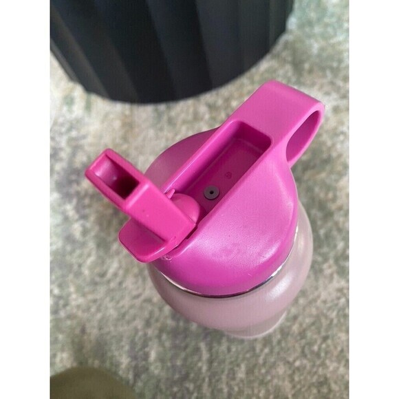 Hydro Flask 40 oz Straw Lid - Stainless Steel Water Bottle Pink - Picture 8 of 11